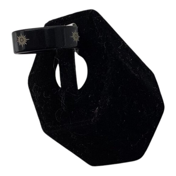 Black Stainless Steel Ring Silver Sunburst Design Unisex Size 10 Band - Picture 2 of 9